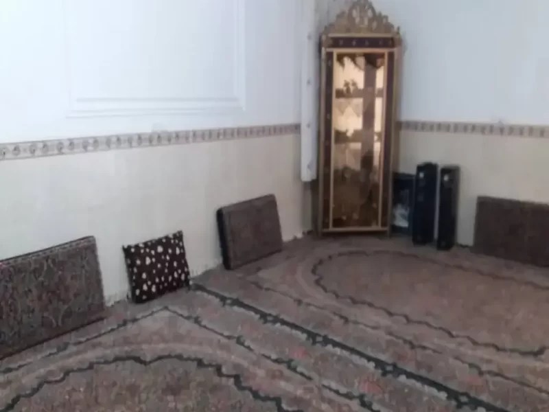 اتاق کف خواب-اقامتگاه ترنج شهداد